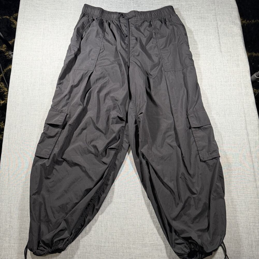 Daily Practice Womens Large Black Cargo Jogger Pants Nylon Parachute Utility Y2K